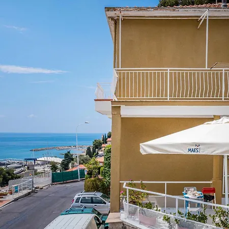 Casa Stella アパート *