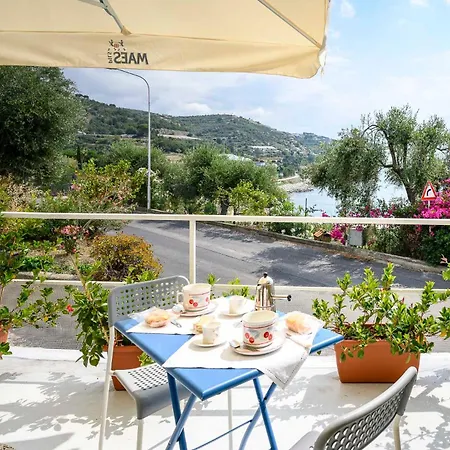 Casa Stella * サン・ロレンツォ・アル・マーレ